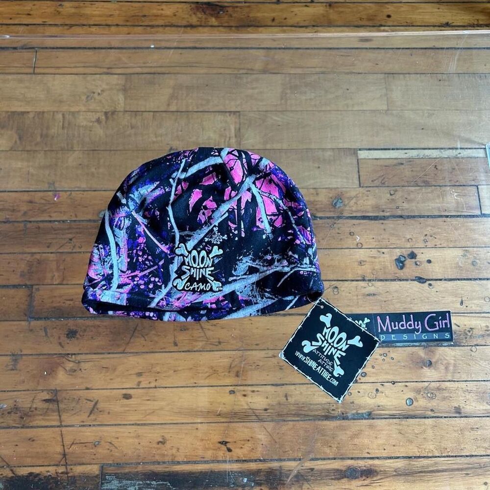 NWT Moon Shine Camo Reversible Beanie Muddy Girl Pink Purple Fleece Hat
